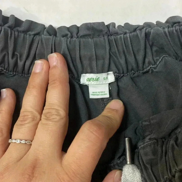 AERIE EASY WOVEN SHORT - Picture 3 of 9